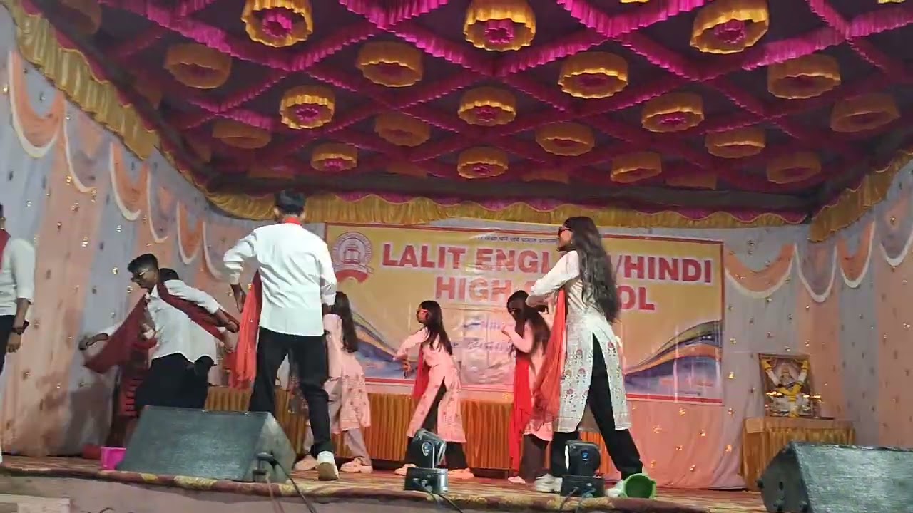 Comedy dialogue with Songs (Annual Function Std.8)