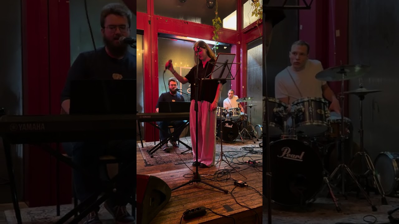BIRDS OF A FEATHER / SLOW DANCING IN THE DARK - Papa Clonan - Live at Lost Weekend, Munich