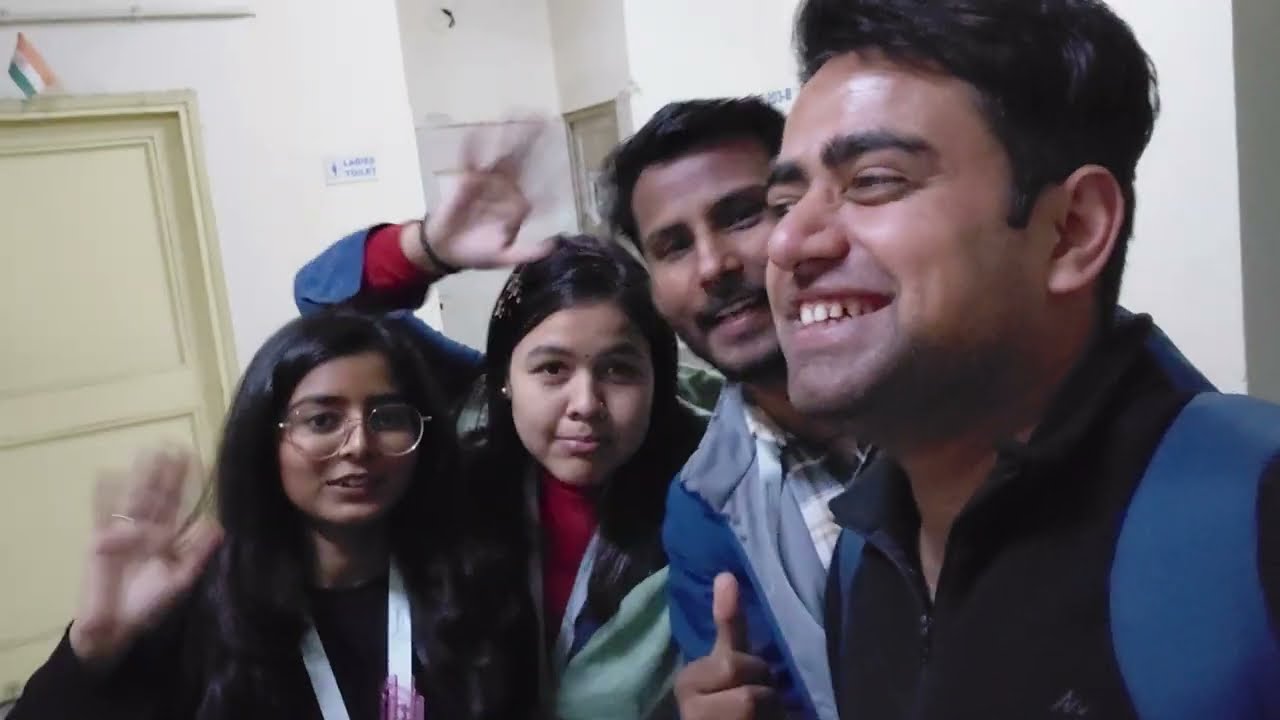 Vlog - 32 // Aaj khai #icecream 🍧 // Ankur Thakur 
