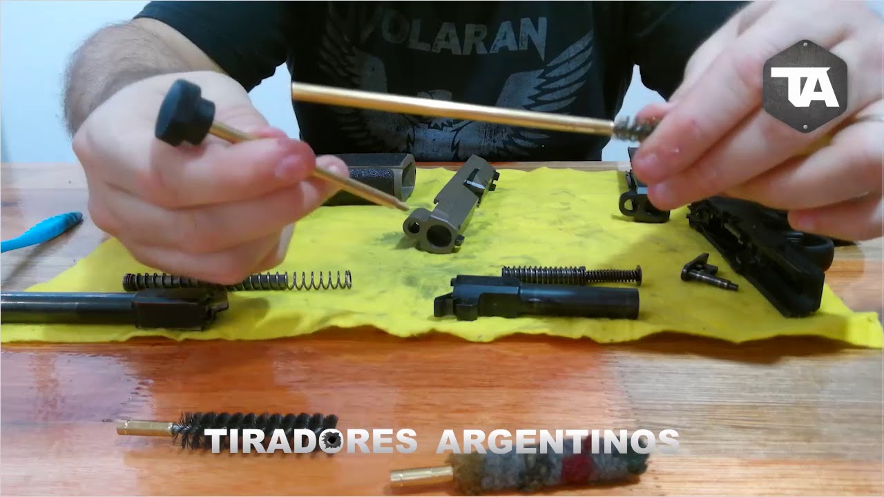 Cómo limpiar y proteger un arma de fuego