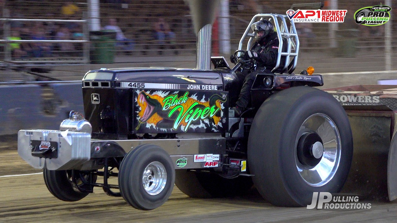 Super Farm and Hot Farm Tractors pulling at the Vigo County Fair in Terre Haute, IN-Pro Pulling 2025