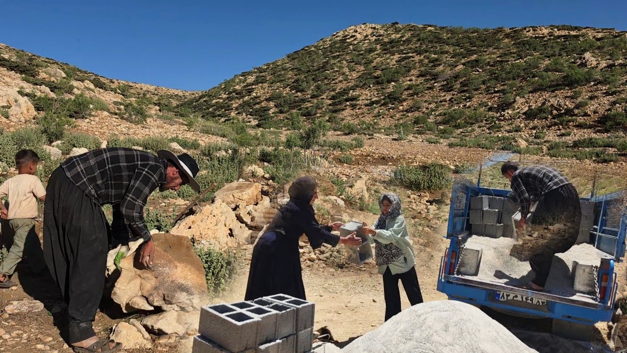 🔥The real life of Iranian nomads:Building sanitary toilets and daily life in the Zagros Mountains 