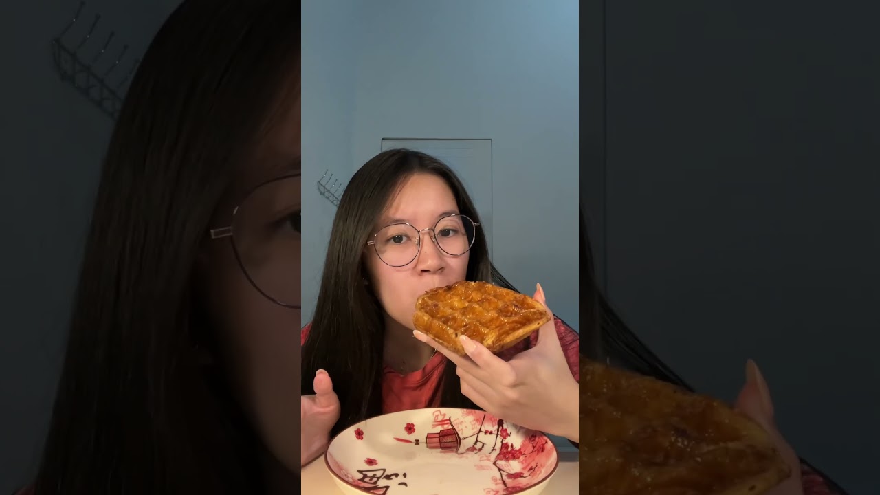 udah lama gak makan croffle 🤣