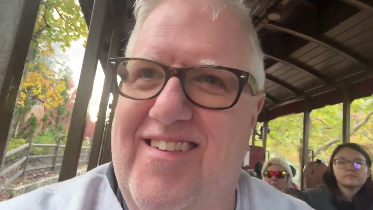 12 Months of Dollywood - October 2025 - Fall versus Christmas