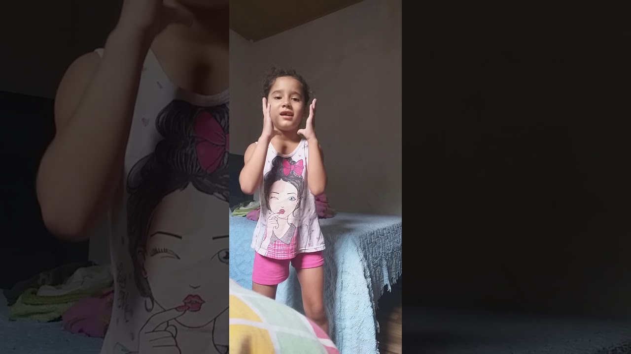 banguelinha dan&ccedil;ando tiko teko