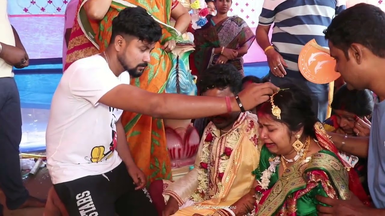 😔 কন্যা বিদায় অনেক কষ্টের একজন মা বাবার ভাই বোন জানে বিদায় সময় বুক পেটে যায় 😓 Rahul cinematics 📸