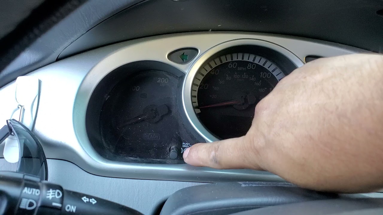 Toyota highlander hybrid  2006 3.3 Como resetear el aceite