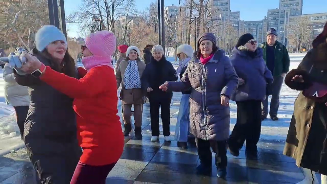А РЯБИНА КРАСНАЯ В САДУ❤️ ТАНЦЫ❤️ ХАРЬКОВ 2026