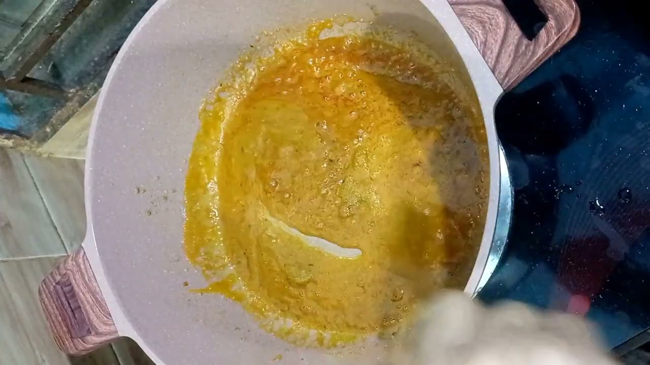 রুই মাছের ঝোল রান্না। 