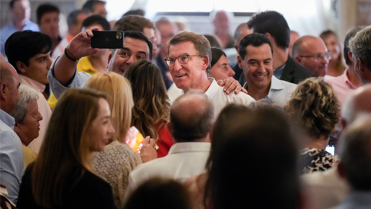 Alberto Núñez Feijóo y Juanma Moreno participan en la Junta Directiva del PP de Málaga