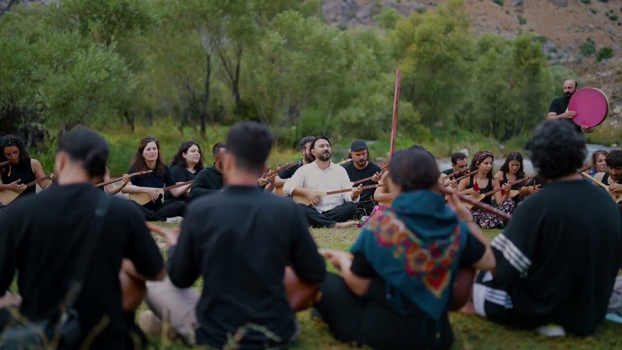 Tenbûrxane - Dersim üç dağ içinde