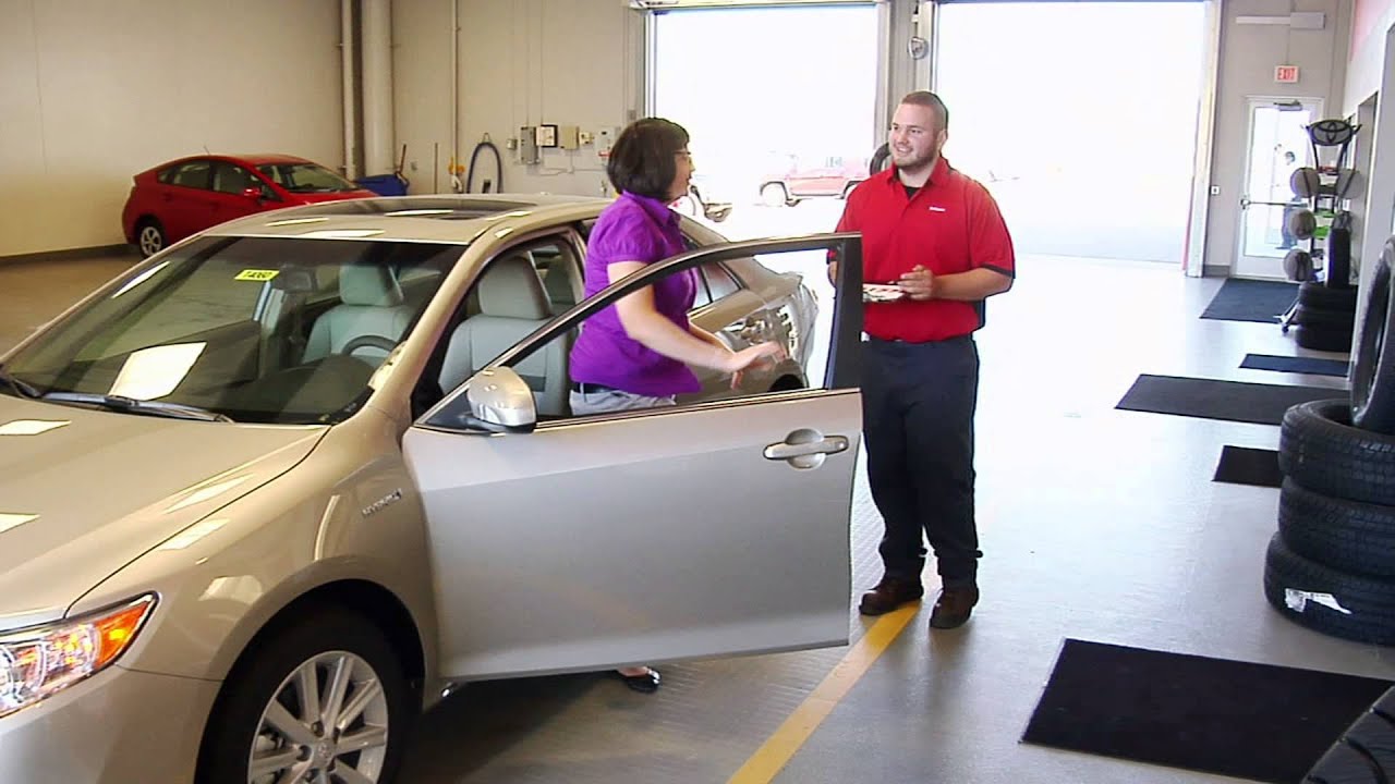 Auto Repair Near Eau Claire WI | Markquart Toyota Service Walk Through