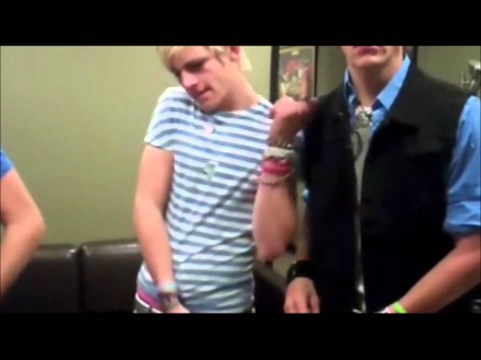 Ross Lynch Cutest Moments:)