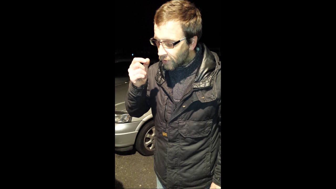 Funny Scottish man can't say purple burglar alarm