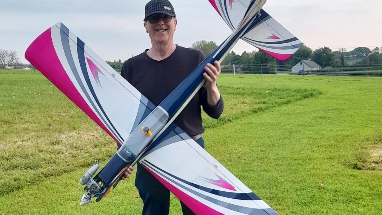 Kyosho Calmato Sports 40.  August 2025