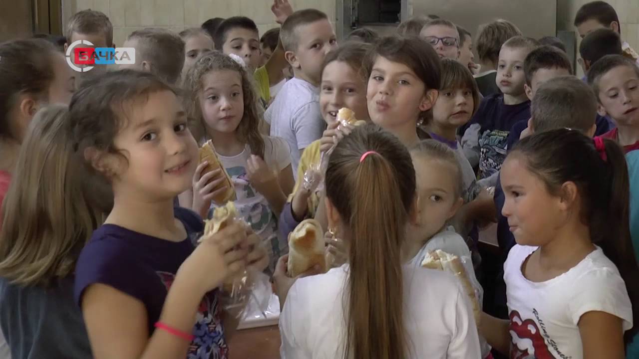29 09 Donacija Osnovnoj skoli Svetozar Miletic