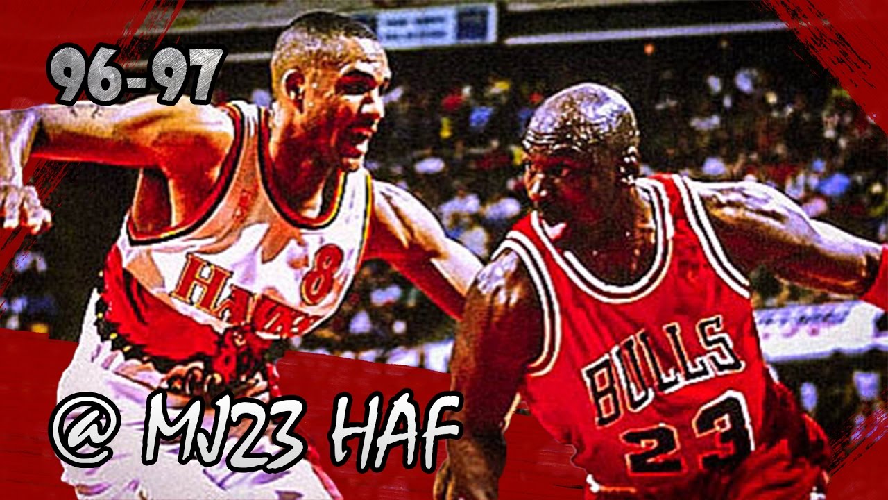 Michael Jordan vs Steve Smith Bulls vs Hawks (1997.02.14) - 51pts! Who's got a better jumpshot?