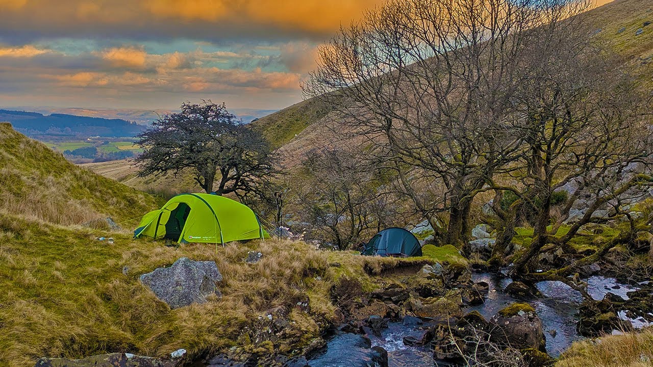 Windy Winter Night up the Black Mountain - Wild Camping