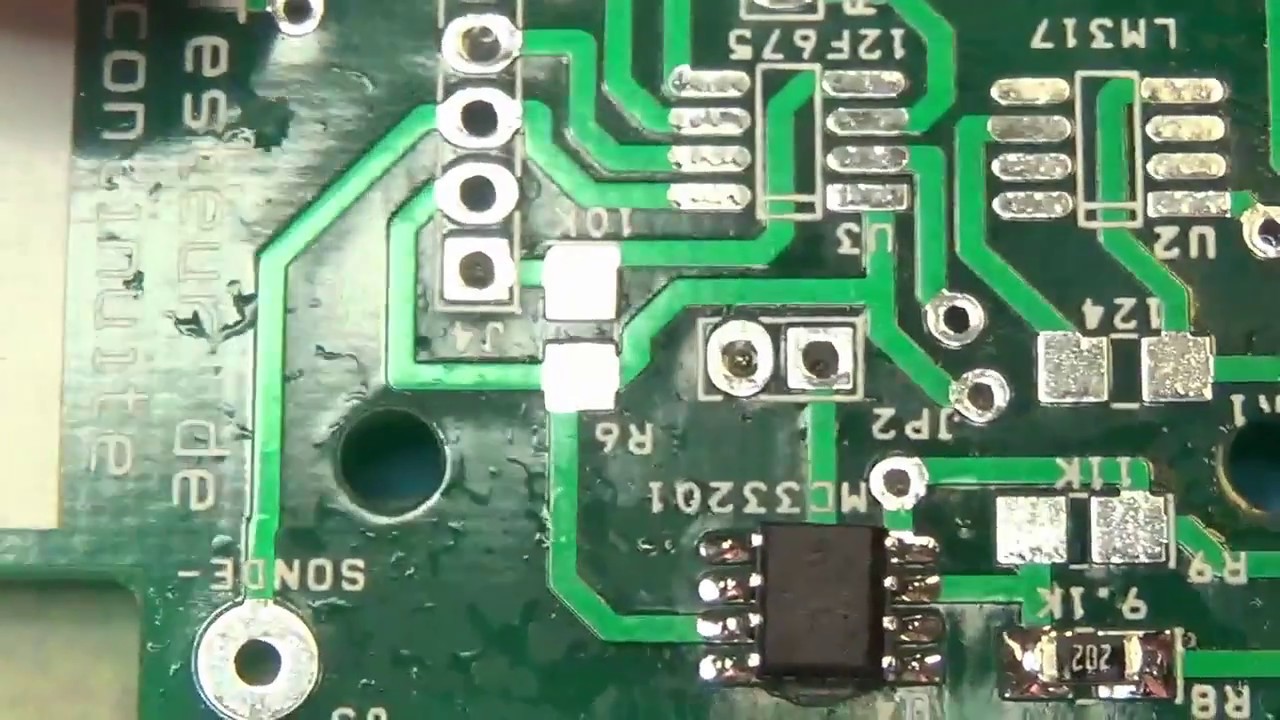 La soudure de composants en surface CMS (surface mount)