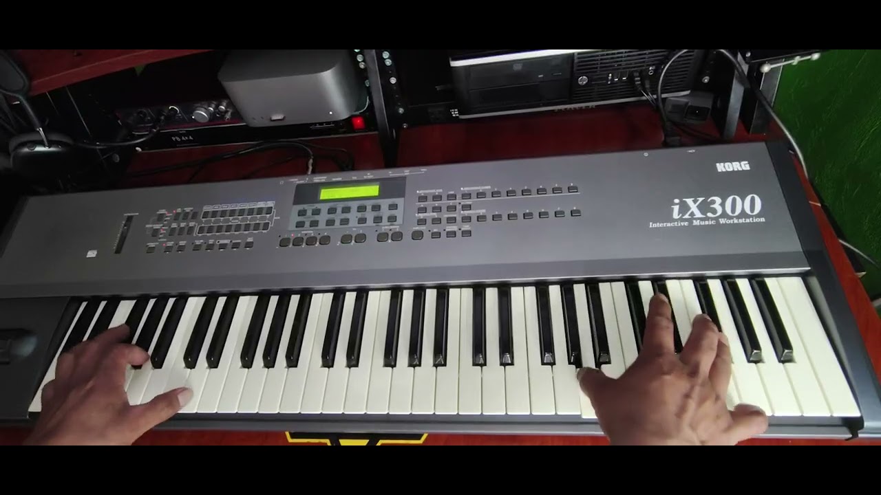 KORG IX300  El mejor teclado con caja de ritmos 