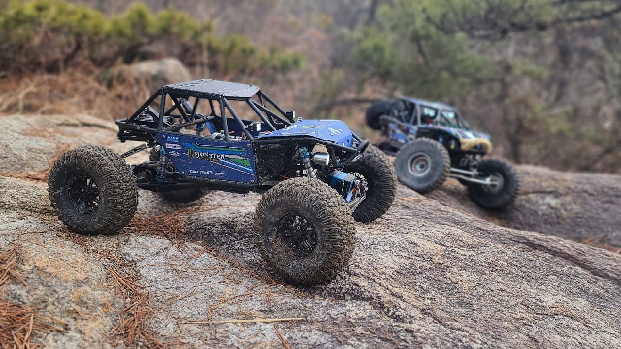 RC VLOG AXIAL BOMBERS trail at Mt.Chilbo