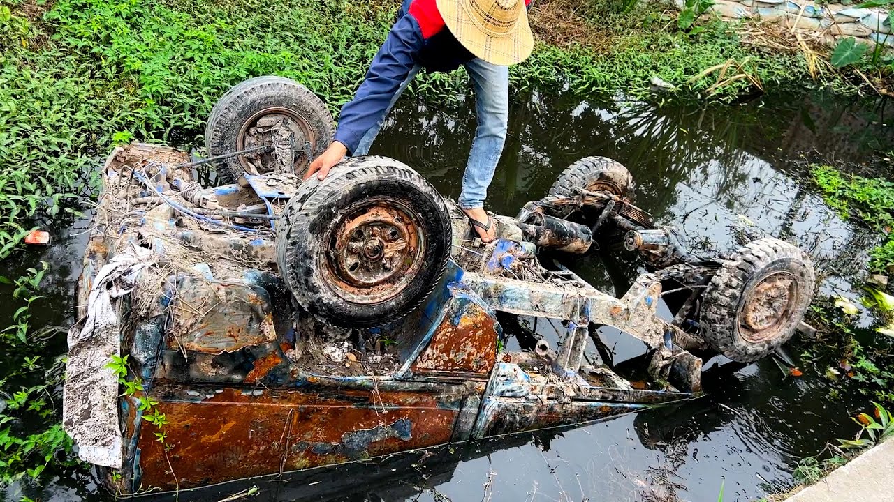 Revive a Badly Water-Damaged SUZUKI Truck // Full-Scale Restoration of a SUZUKI (P1)