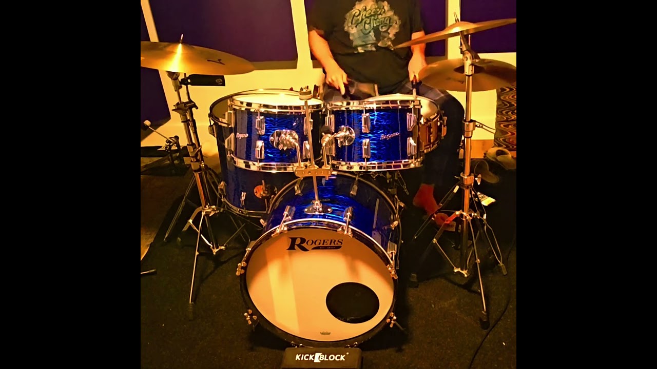 Headless Drummer