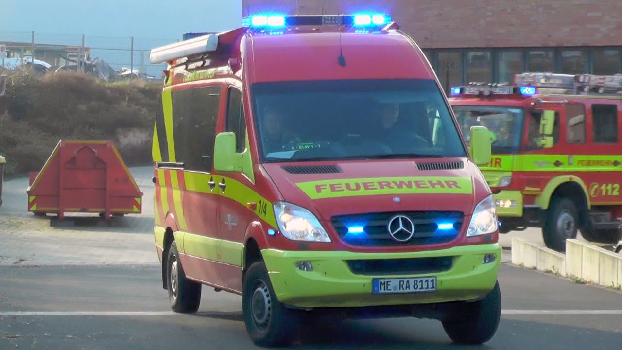 [Gong+Durchsage+Alarmstufenerh&ouml;hung] L&ouml;schzug BF Ratingen, HLF 20 FF Mitte, NEF Mettmann