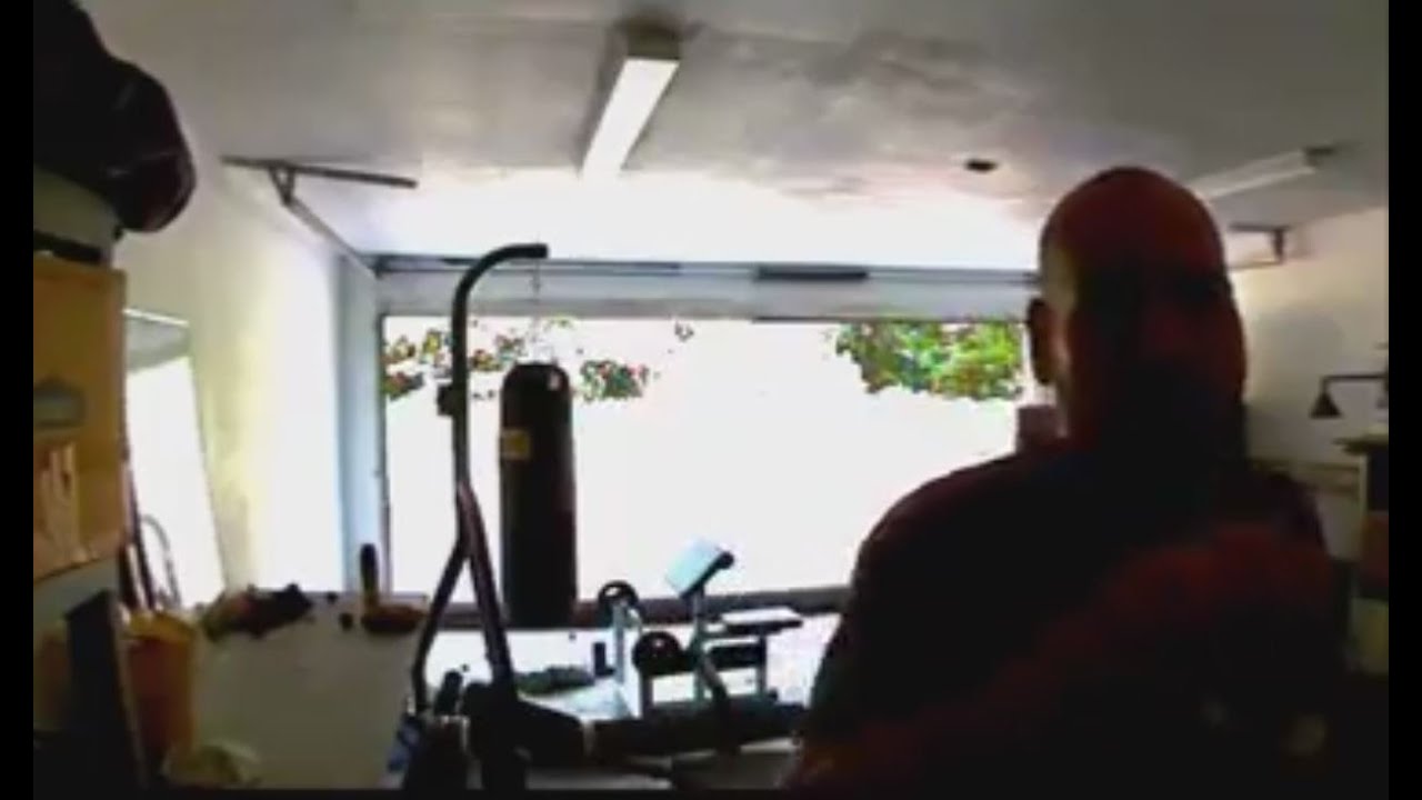 Burglar steals security cam, accidentally livestreams himself