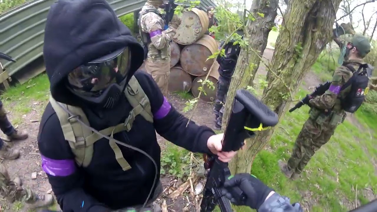 Warzone Airsoft Coventry - I'm clearly blind and then I got blown up #warzone #airsoft #airsoftgun