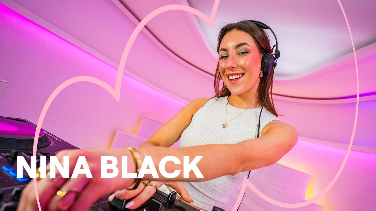 MNM Party: Nina Black