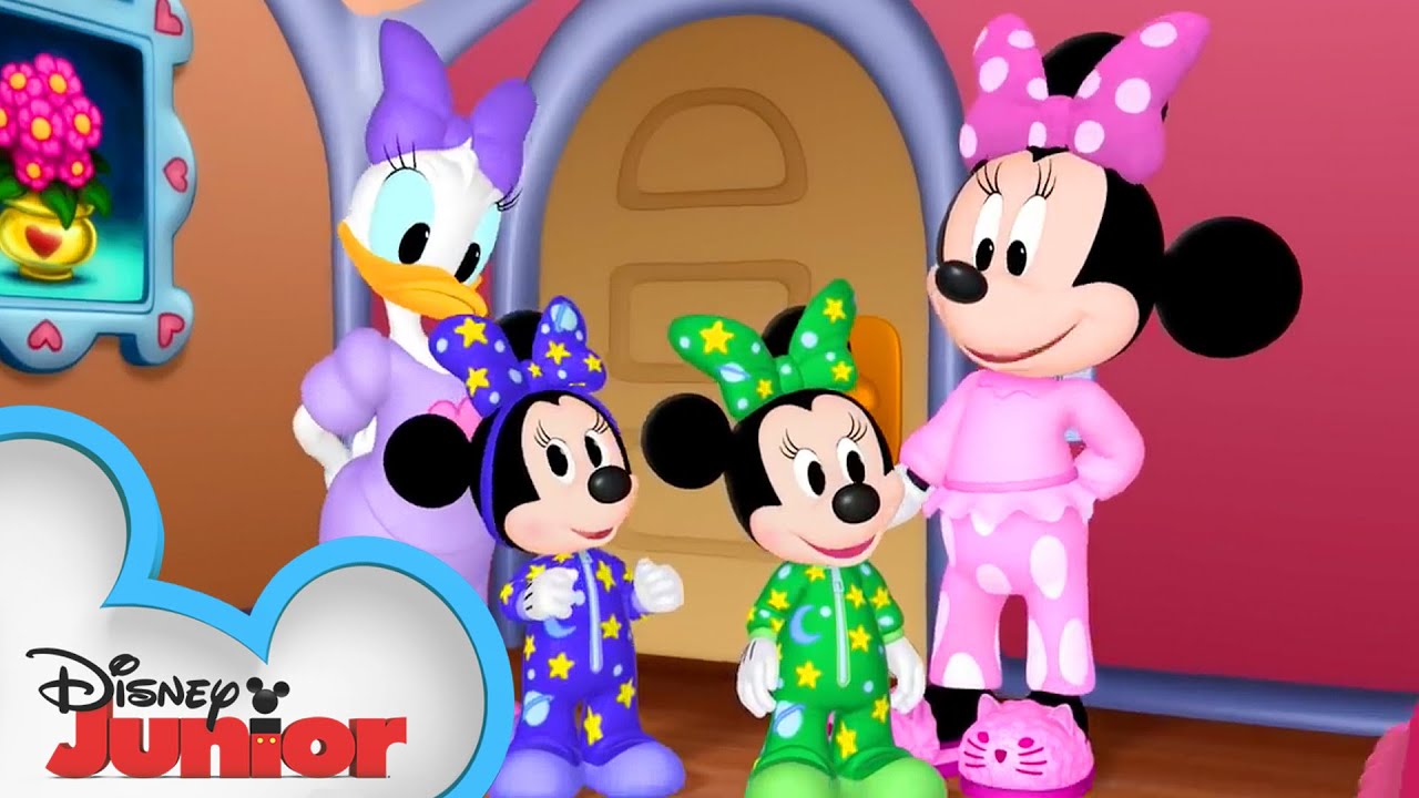 Slumber Party | Minnie's Bow-Toons  🎀  | @disneyjr