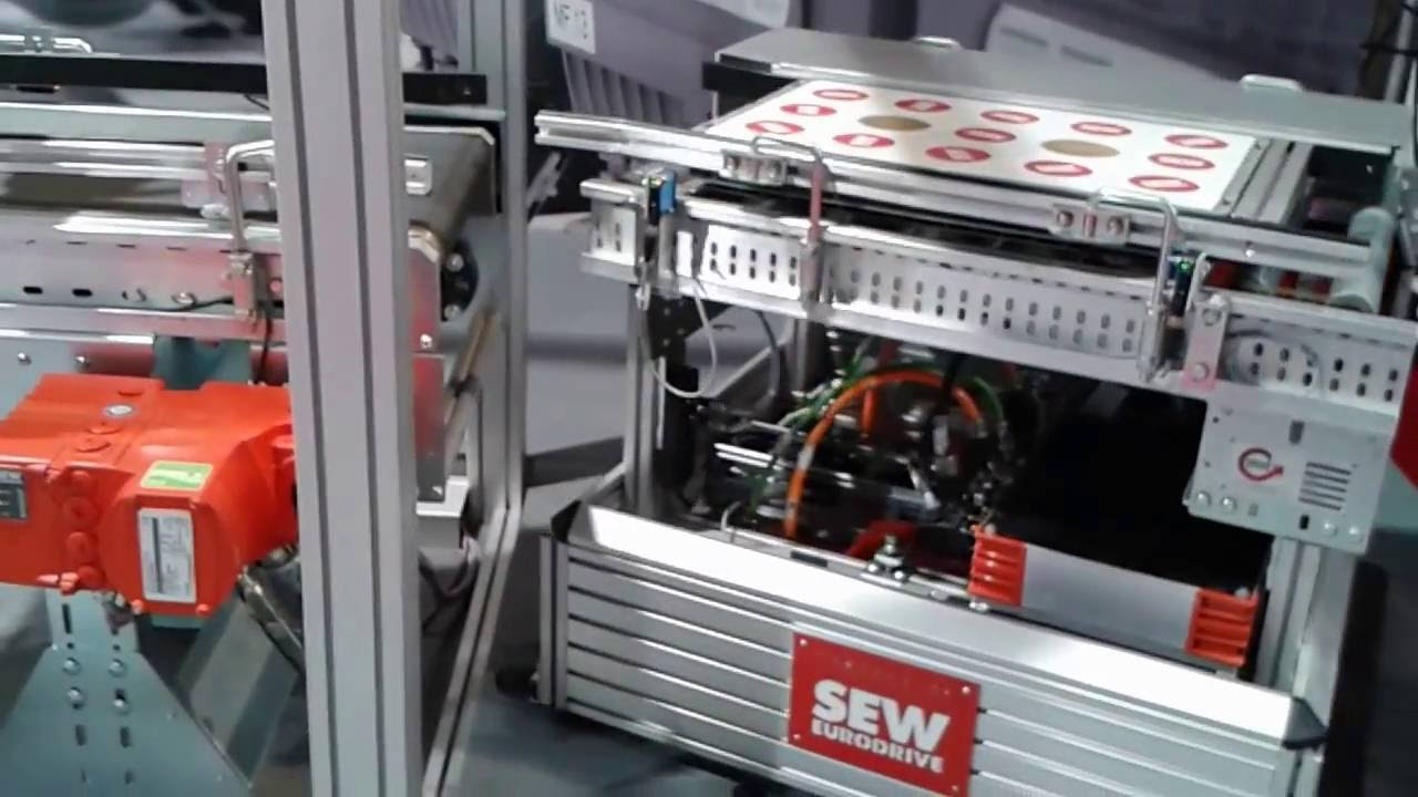 Integrated automated guided vehicle, motion control demonstration