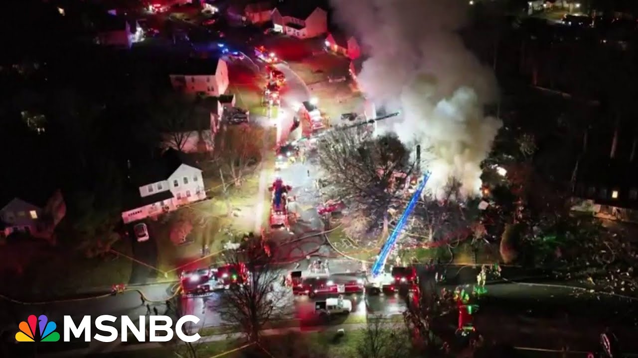 Firefighter killed, others injured in horrific Virginia home explosion