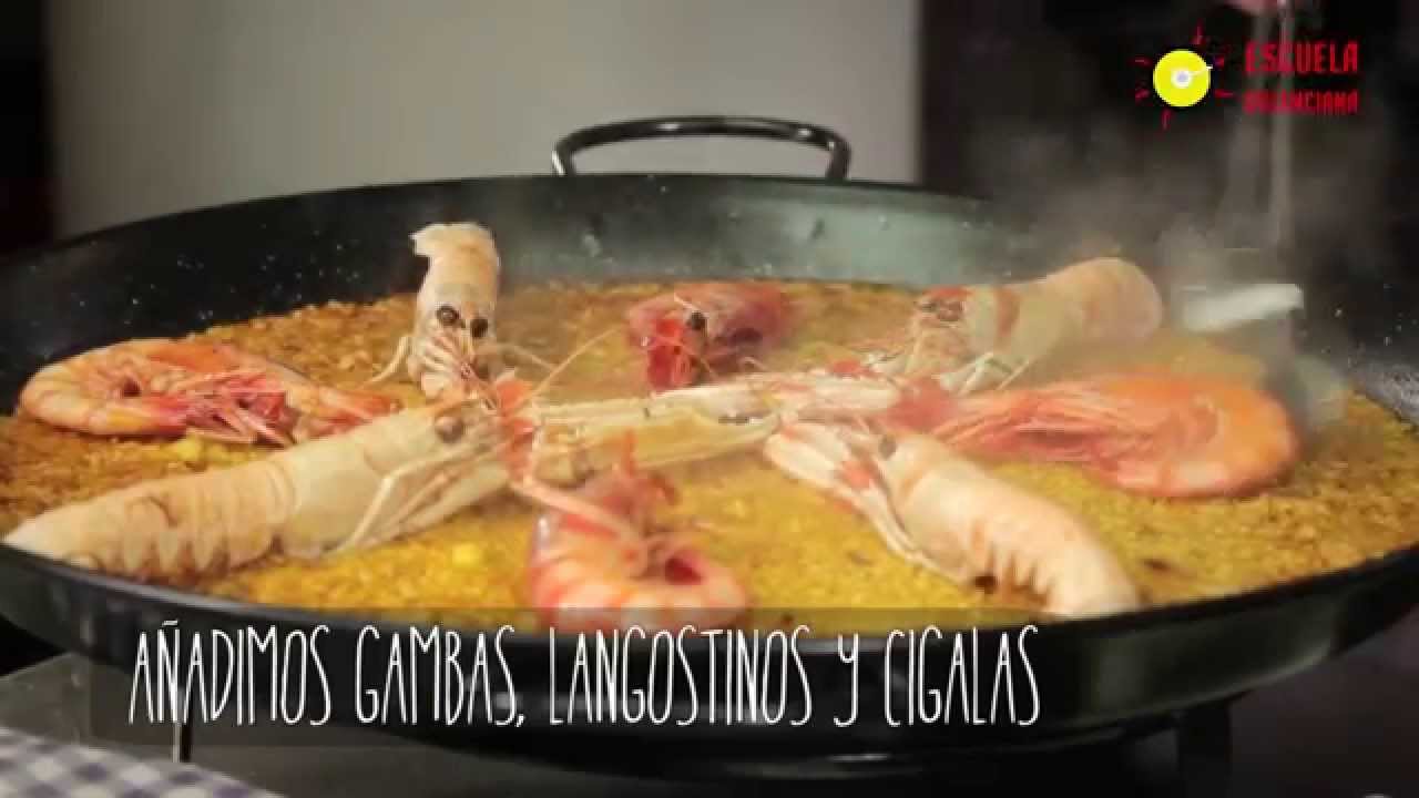 PAELLA MARISCO DE LA ESCUELA DE ARROCES Y PAELLAS