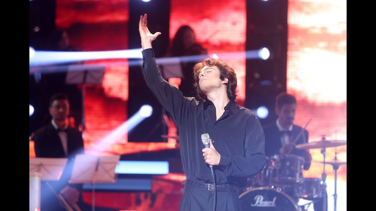 Blas Cantó imita a Raphael - Tu cara me suena