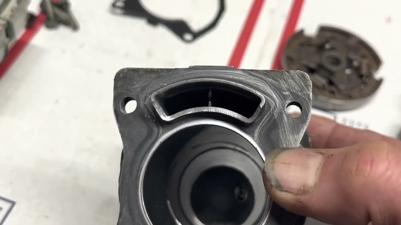 Stihl MS201T Case Split and rebuild
