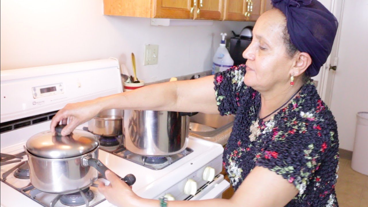 Ethiopian Food/Cooking - How to Make Difin Misir Alicha - የድፍን ምስር አልጫ ወጥ አሰራር