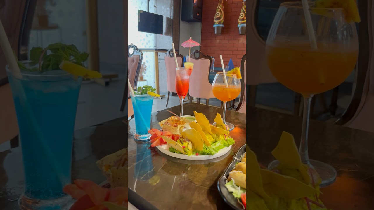 Pulp : A pocket friendly CP Restaurant  #delhi #cp #cafe #restaurant #viralvideo  #trending