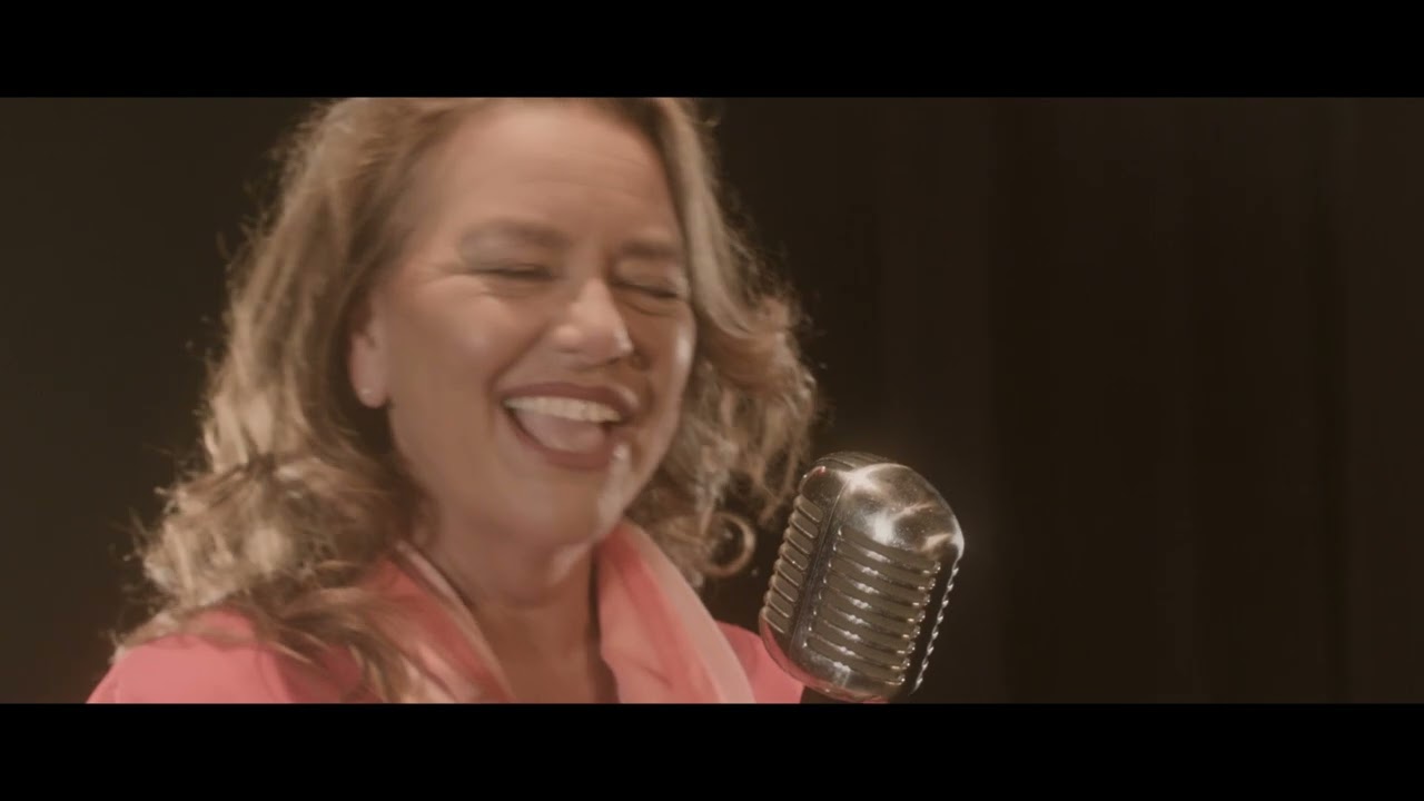 Muriel Dacq - New York New York (Clip officiel)