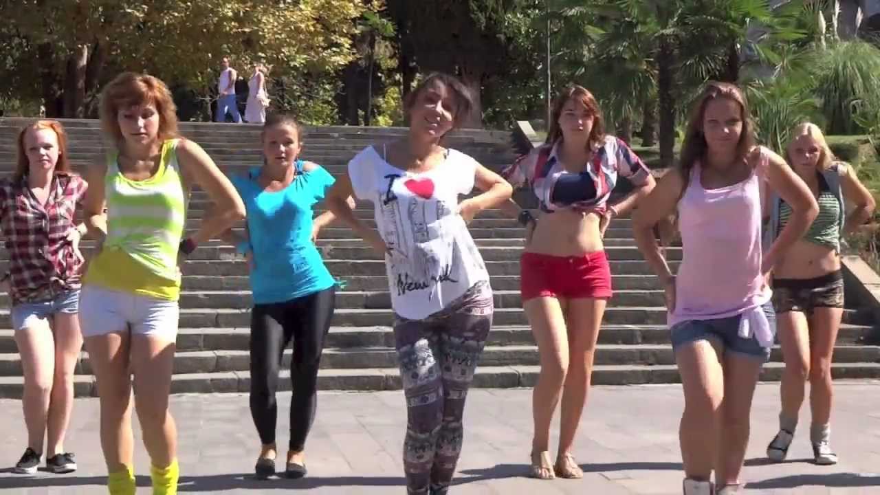 Elmira Usmanova (Call me maybe)