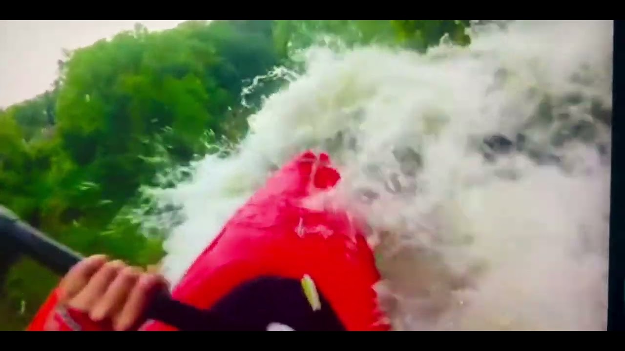 Minnehaha Falls Minneapolis Minnesota Kayak 