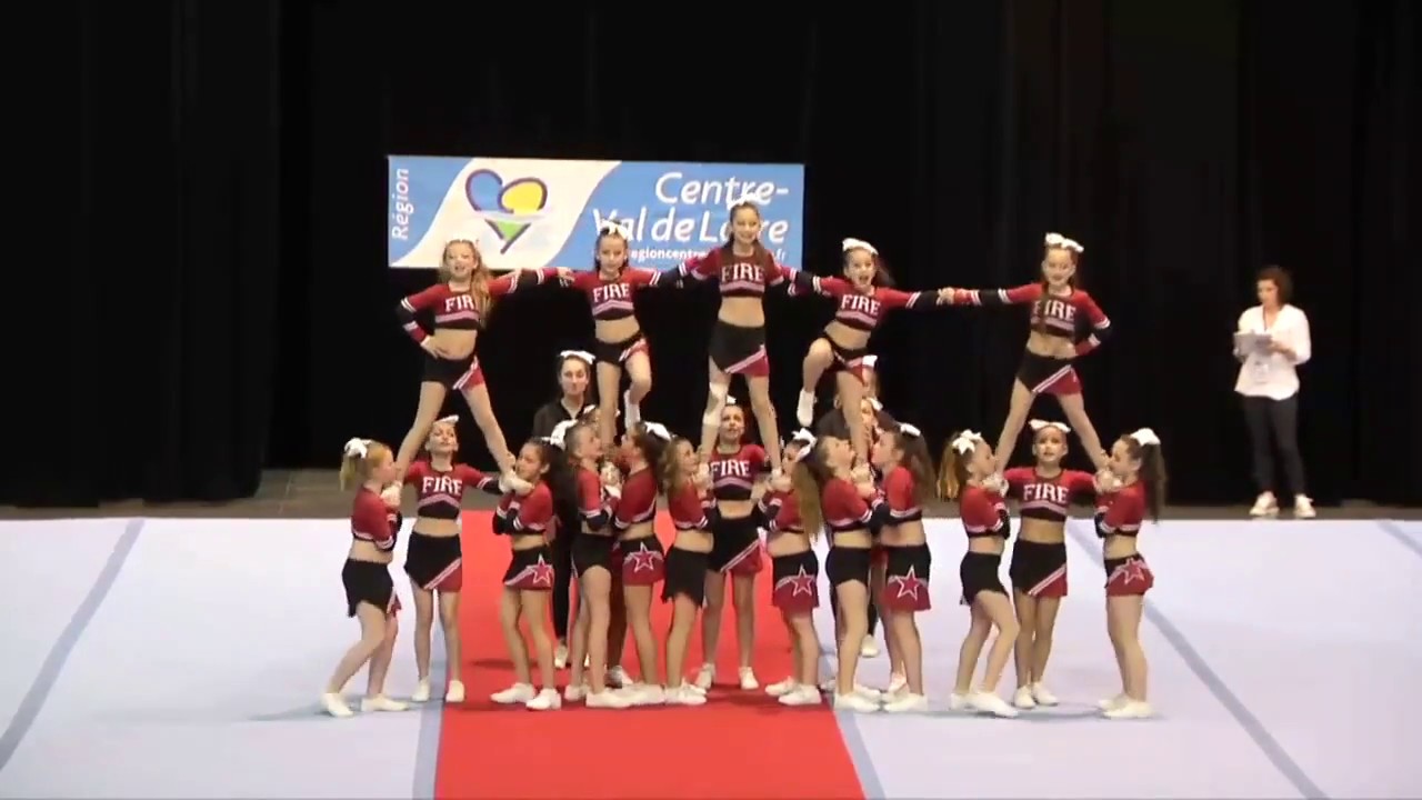 FFFA Finale 2018 - Fireworks (U11) - ASPTT PAU Fire Cheerleaders