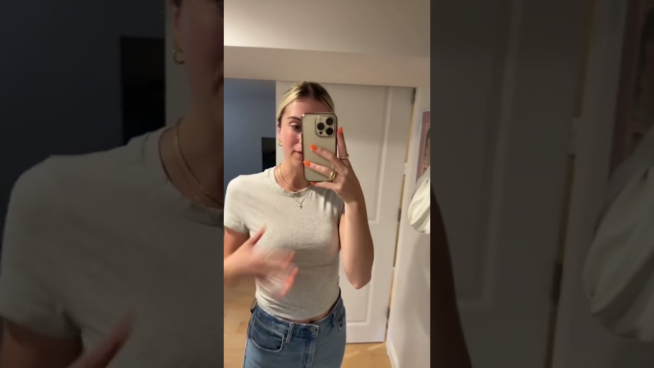 ABERCROMBIE & FITCH ESSENTIAL BABY T (try on) *new favorite t shirt