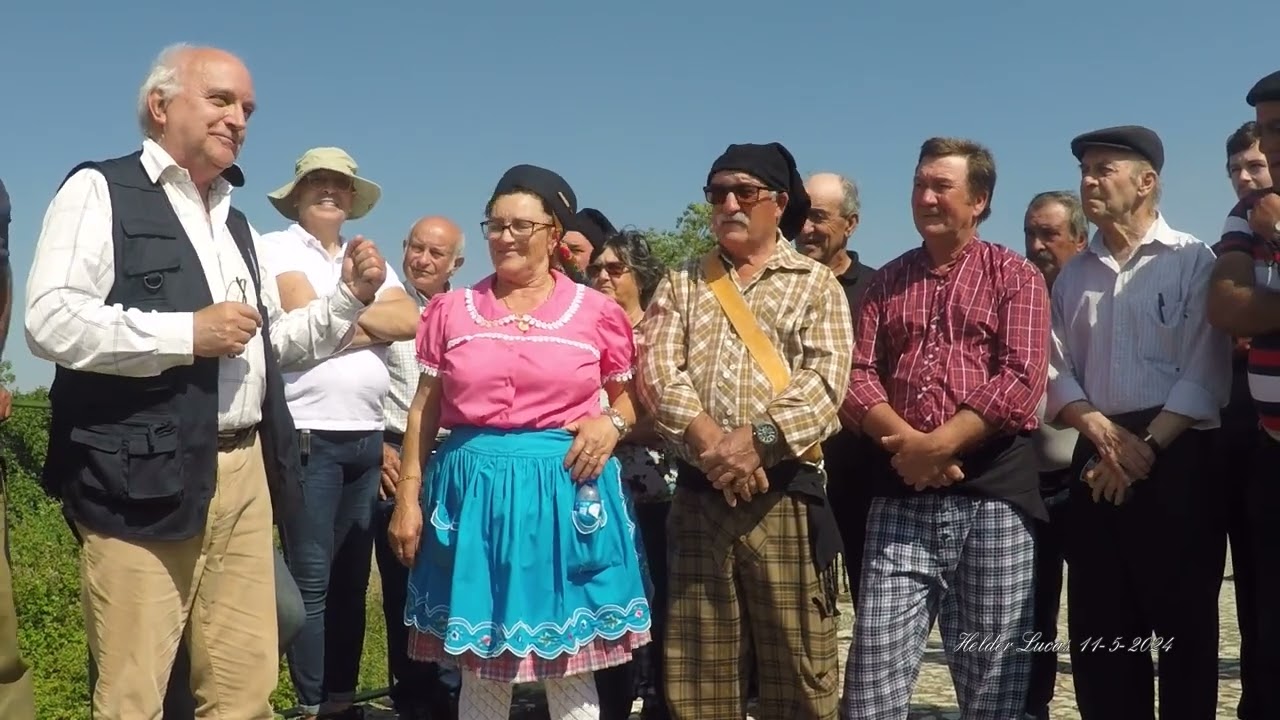 Encontro de pescadores Avieiros sobre a ponte da Vala Real em Benfica do Ribatejo