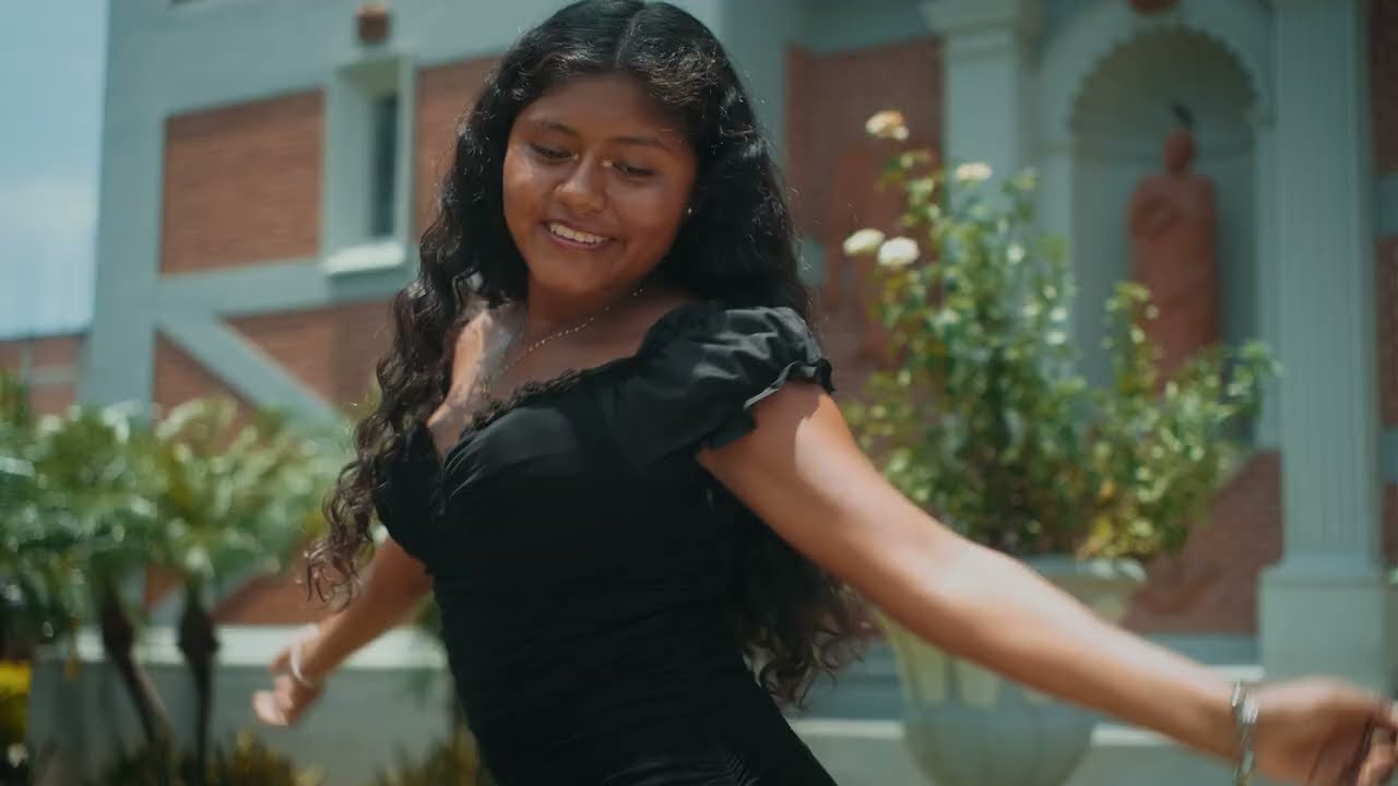 Grupo 5/25 - El Mariachi (Video Oficial)