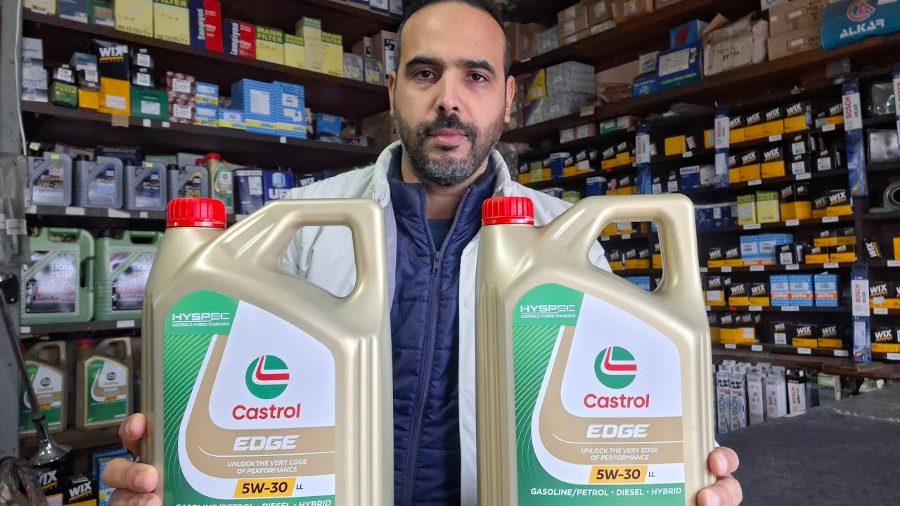 حقيقة زيت Castrol: لماذا هناك بملصق واحد و آخر بملصقين؟