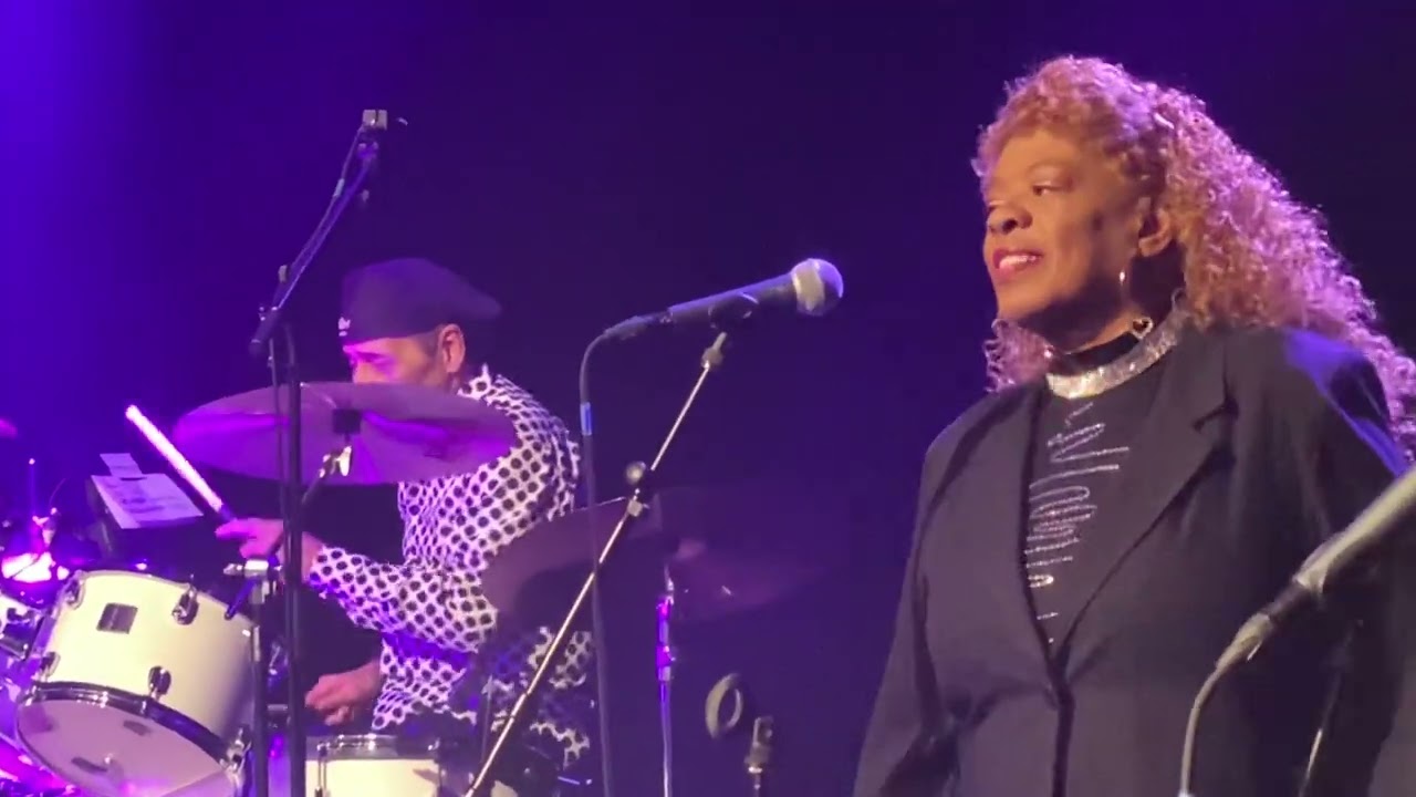 Jerome Stump Monroe with the Sweet Inspirations and Mondo Carne live Randers Denmark.