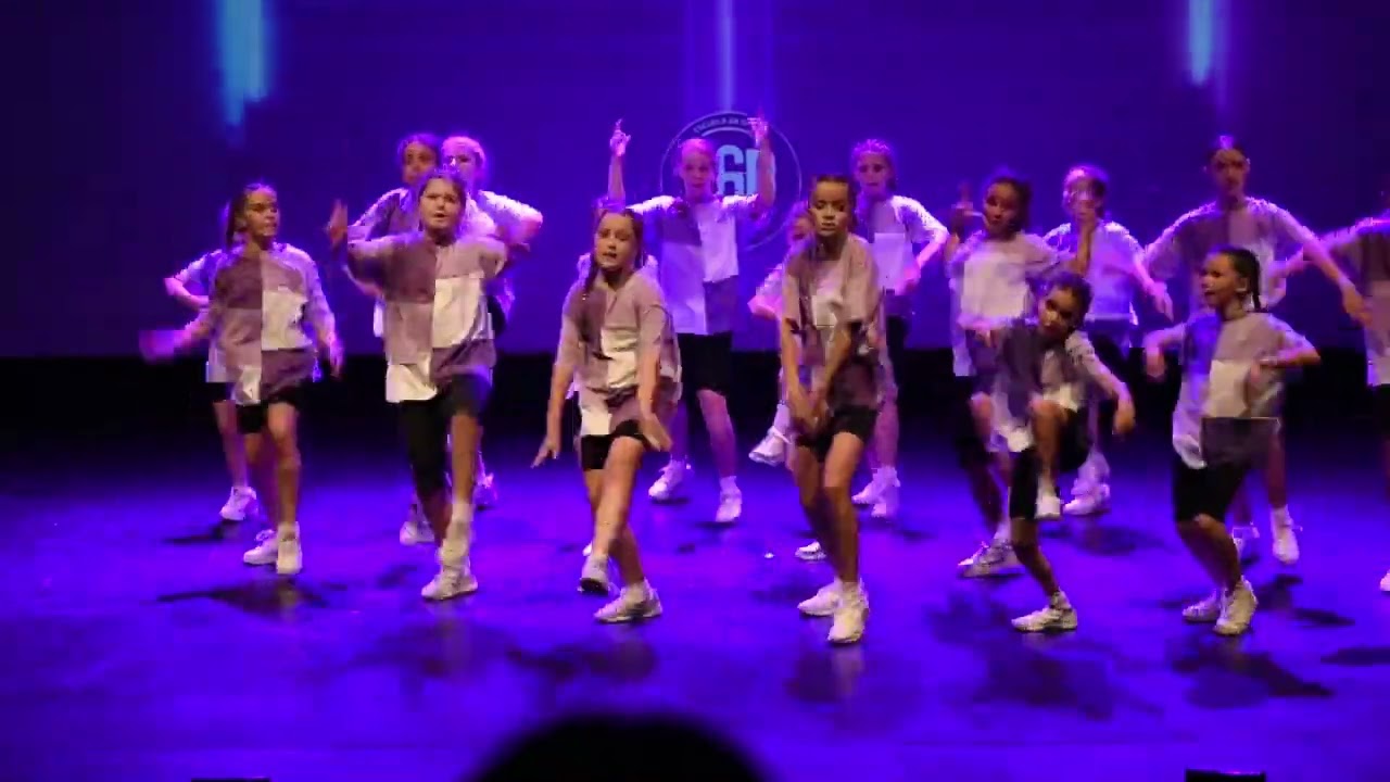 MY TEAM - HIP-HOP JUNIOR - MERCHE SECO  l Festival Escuela de Danza DREAM&DANCE
