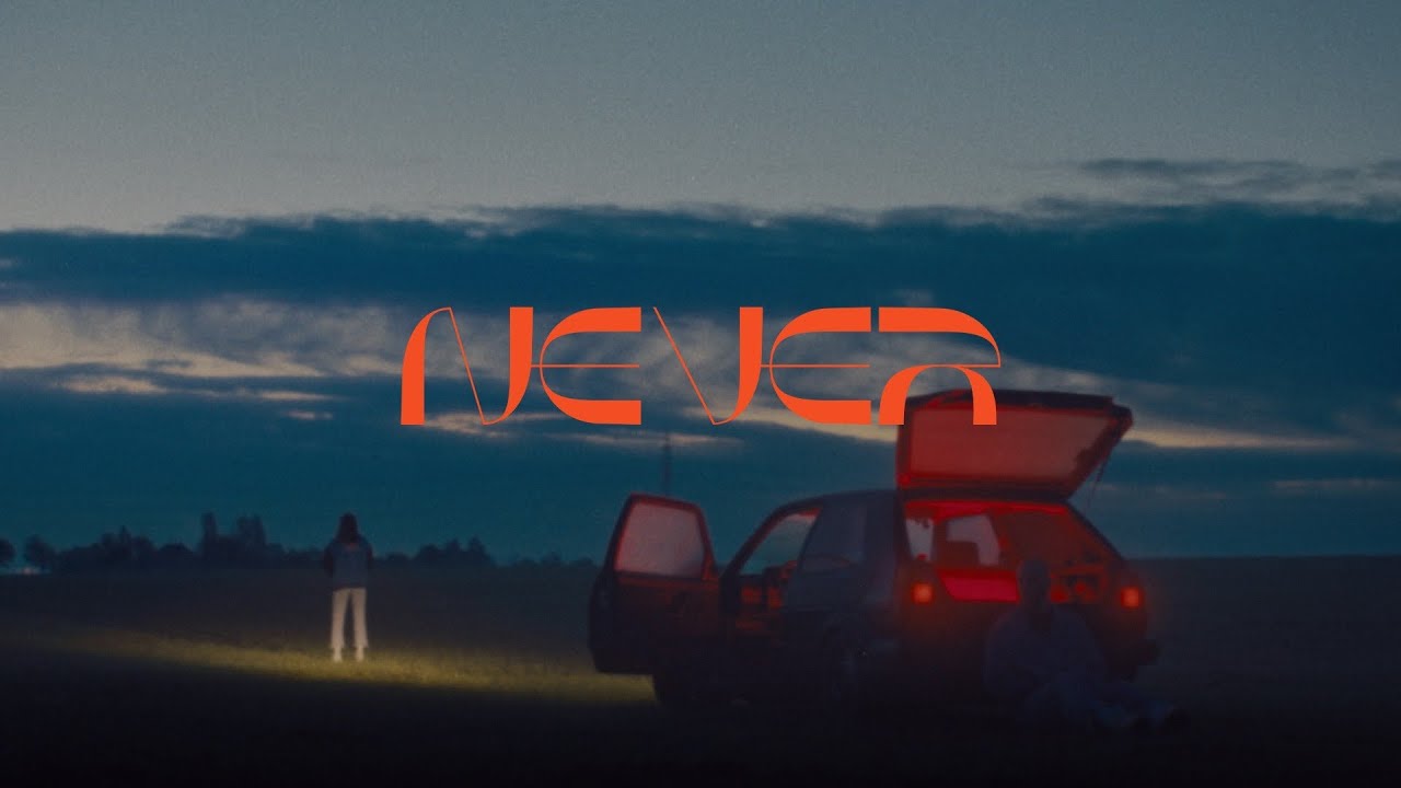 V&aacute;clav Rouček &ndash; never (feat. Hammacci)